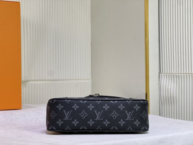 LV Hobo Bags